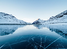 世界杯下载安装到手机-大合同再遭质疑 库兹马揭幕战及格但需要承担更多