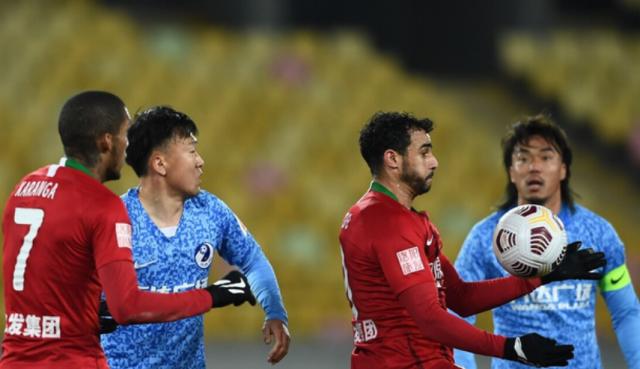 世界杯直播入口-大连人暂摆脱降级区 拉尔森欣喜：很幸运将球打进