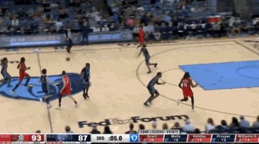 世界杯手机观看-搞笑担当!克雷伊奇最后一攻推进直接跳起传球裁判出界