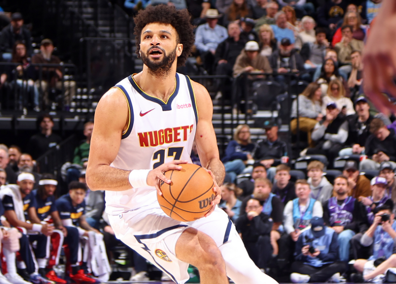 世界杯直播入口-掘金险胜爵士:穆雷45+8+8三分神迹历史第二 约基奇22+12乔治36分