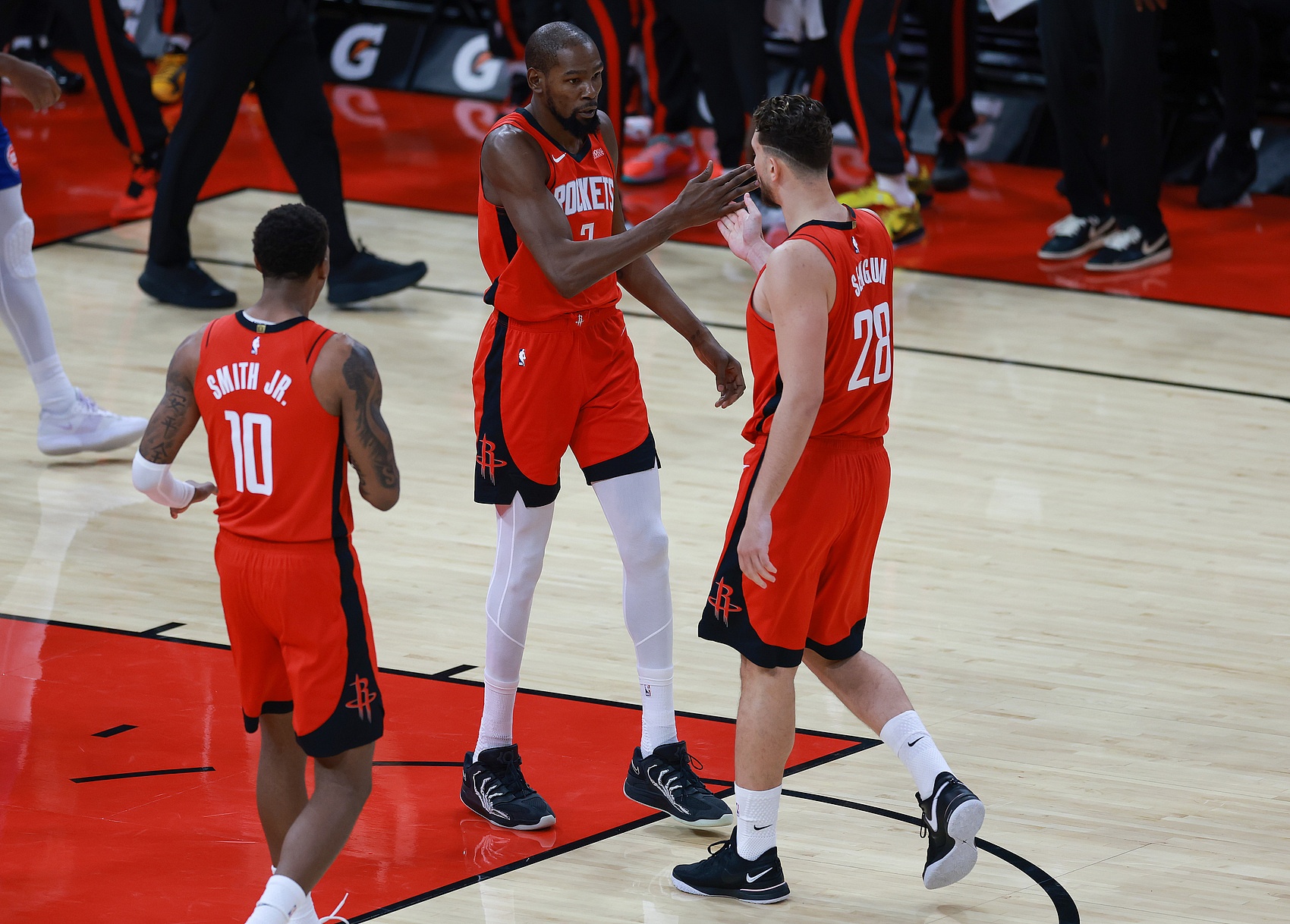 世界杯app下载-麦迪：杜兰特的小号事件影响火箭的表现 他们应该先解决这些问题